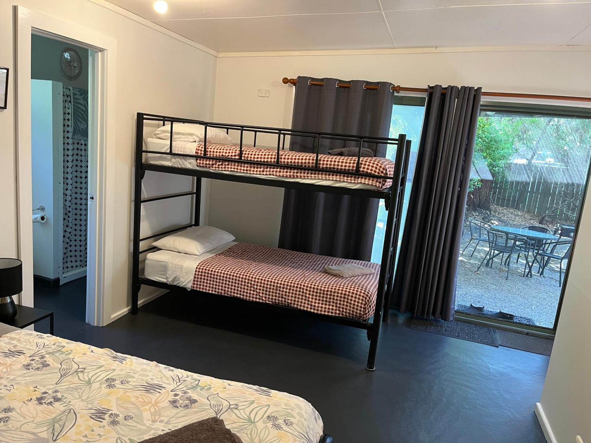 Tim'S Place Vandrerhjem Halls Gap Eksteriør bilde